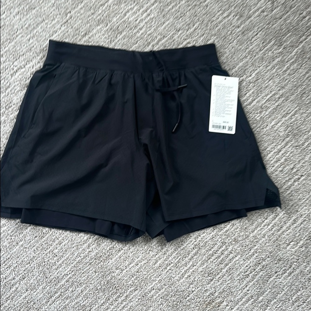 Men’s lululemon tennis shorts